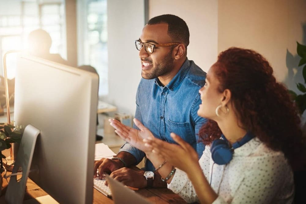 Quando manter SDR interno e quando terceirizar